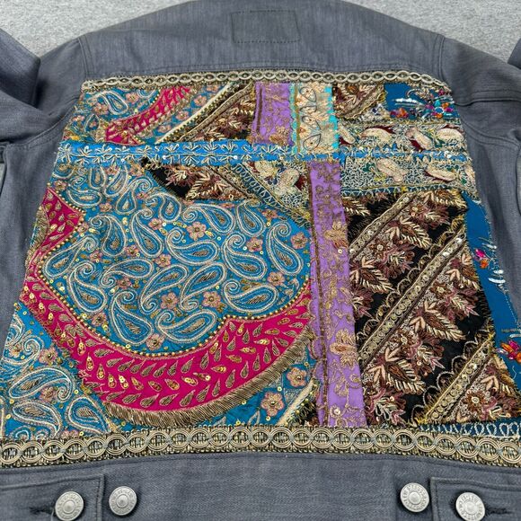 Levi's Women's Denim Trucker Jacket Small Gray Embellished Boho Patchwork - Picture 8 of 16